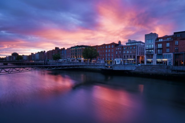 Dublin, christmas eve, shootout